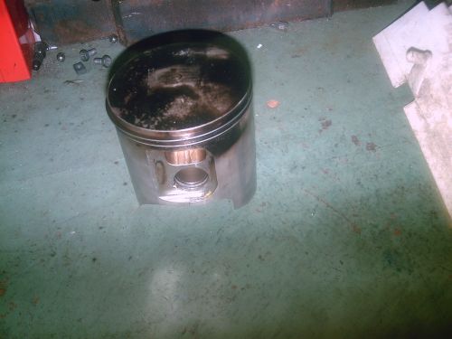 piston 300 gas