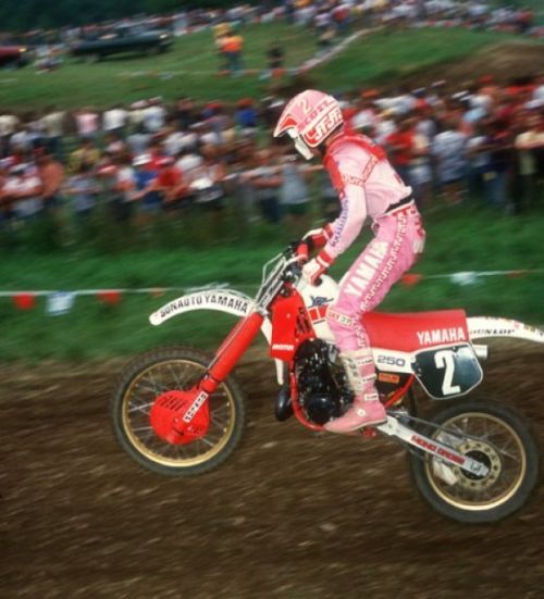 spécial YZ