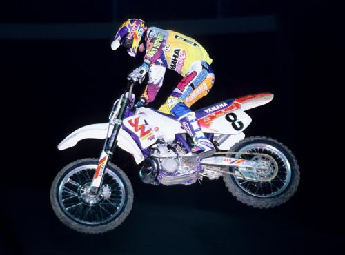 spécial YZ