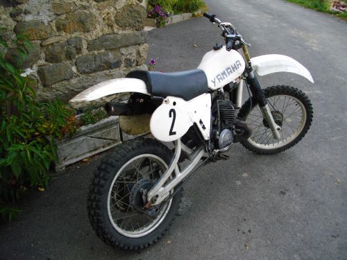 Nouvelle achat 250 yz de 81, encore une de plus !