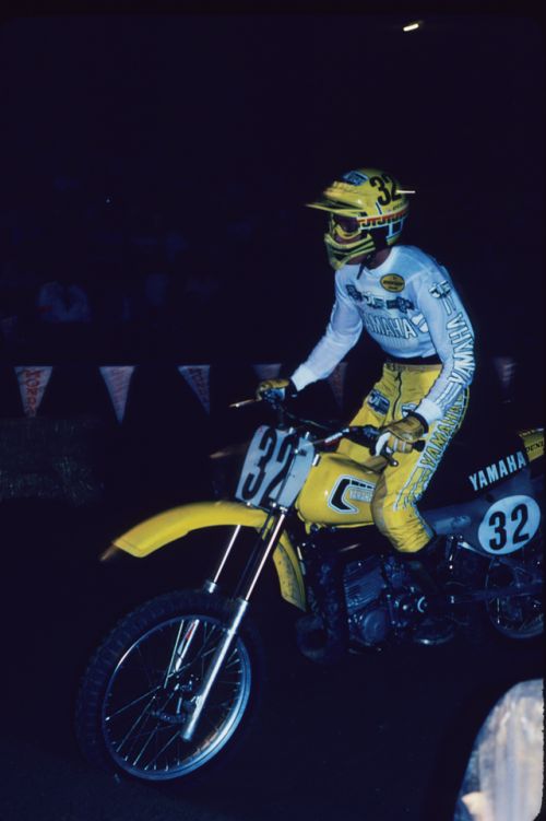 spécial YZ