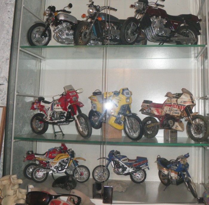 motos vertes miniatures / maquettes