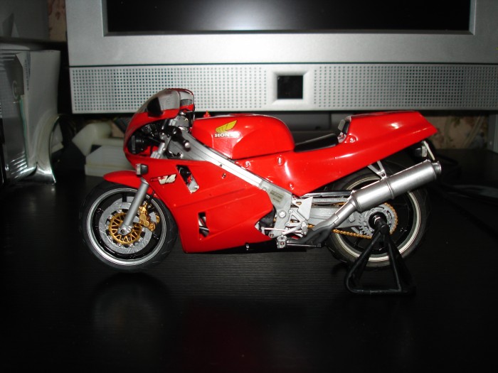 motos vertes miniatures / maquettes