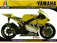 motos vertes miniatures / maquettes