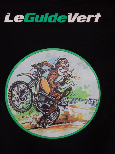 tee shirt guide vert