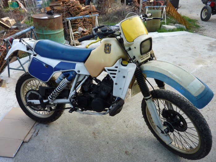 Husky 400 WR de 84