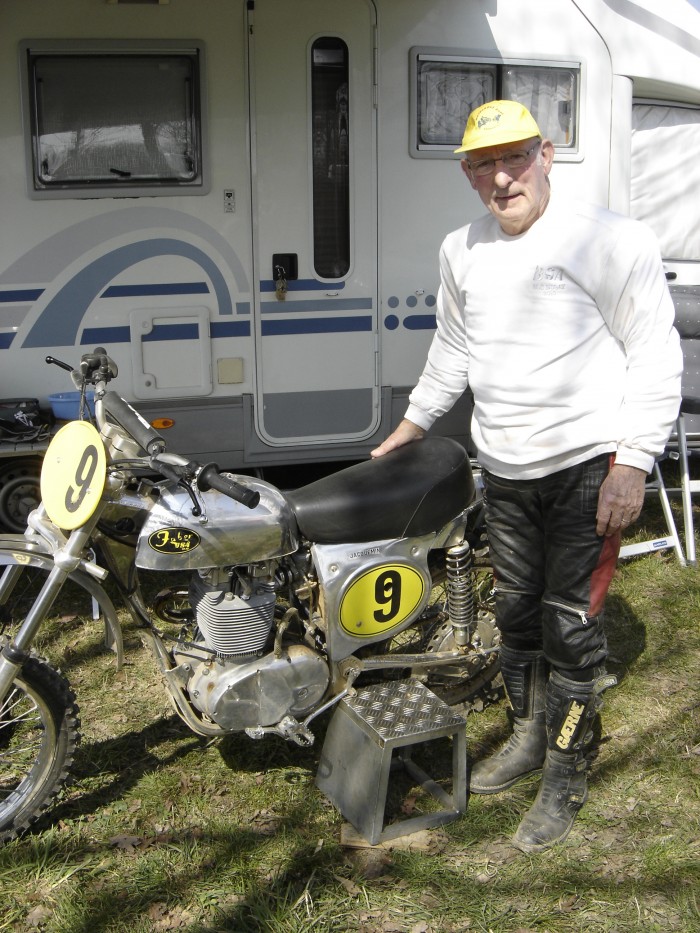 380 CZ 1971 comme neuve