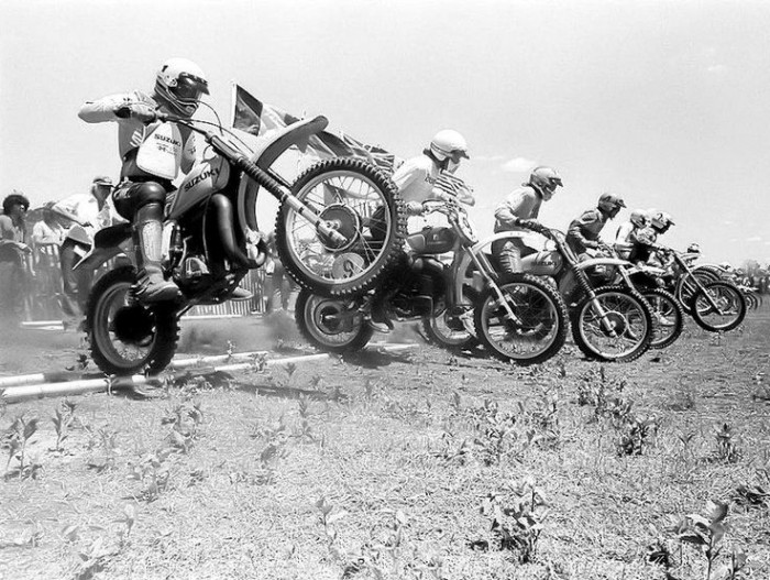 vous dites Suzuki ? désolé connais pas cette marque...