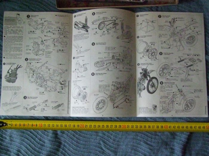 motos vertes miniatures / maquettes