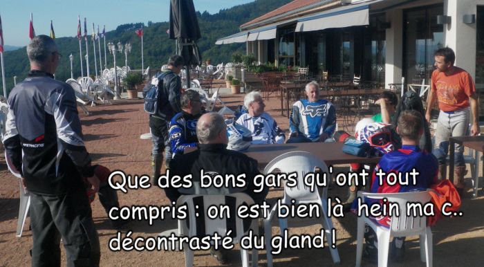Le p'tit coin des vieux c...au bout du comptoir