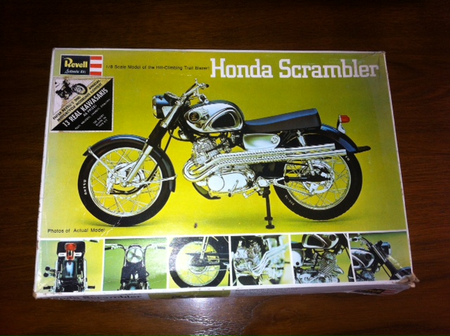motos vertes miniatures / maquettes