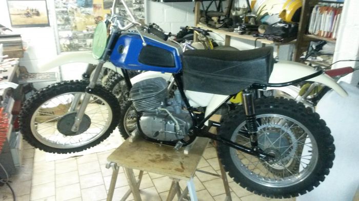 380 CZ 1971 comme neuve