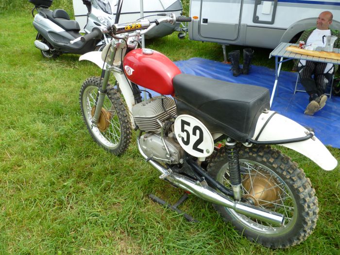 380 CZ 1971 comme neuve