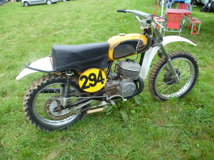 380 CZ 1971 comme neuve