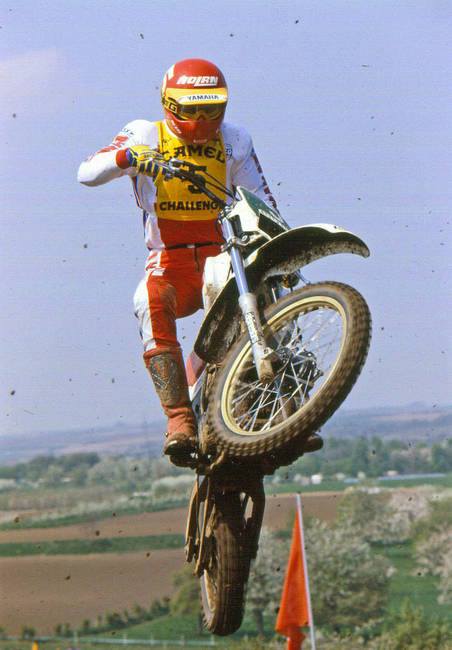 spécial YZ