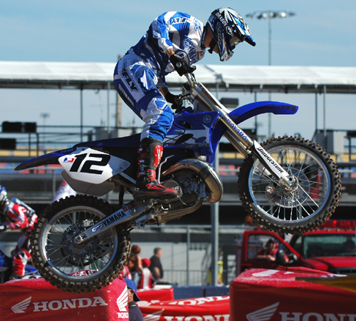 spécial YZ