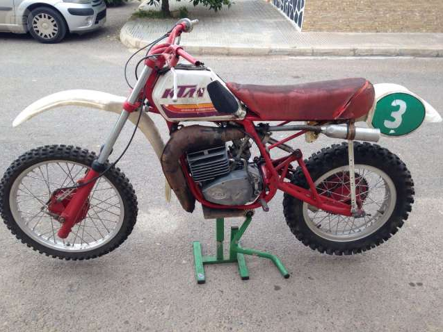 INSOLITE...