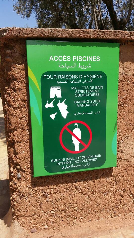 INSOLITE...
