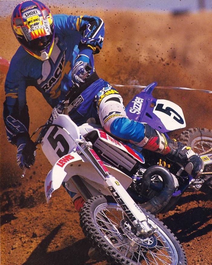 spécial YZ