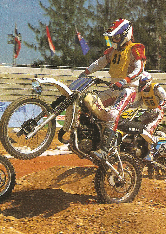 spécial YZ
