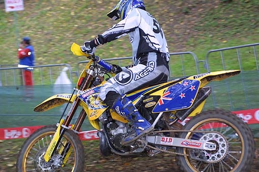 vous dites Suzuki ? désolé connais pas cette marque...