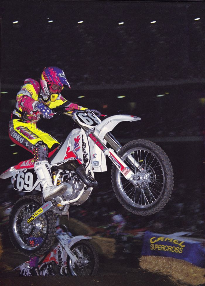 spécial YZ