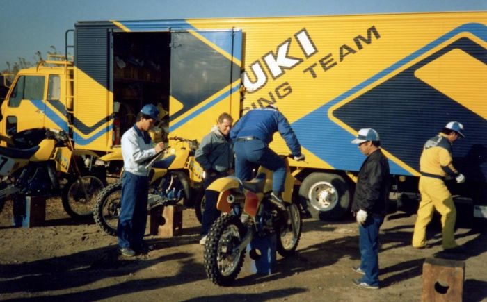 vous dites Suzuki ? désolé connais pas cette marque...