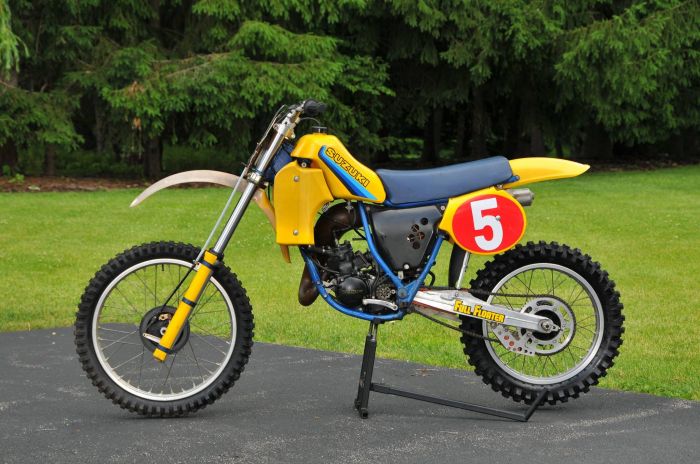 vous dites Suzuki ? désolé connais pas cette marque...
