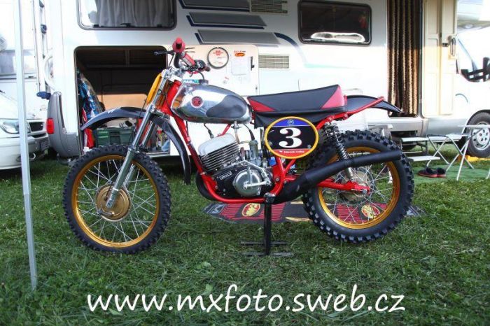 380 CZ 1971 comme neuve