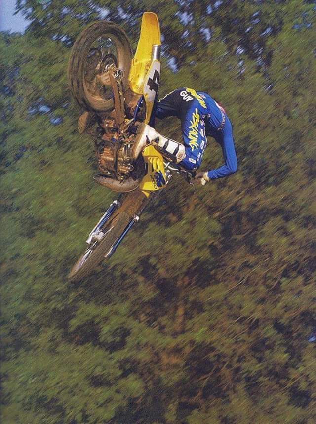 vous dites Suzuki ? désolé connais pas cette marque...