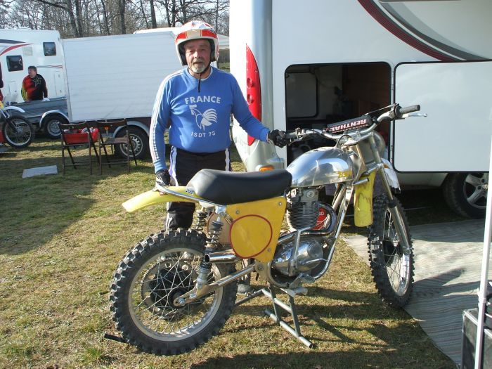 380 CZ 1971 comme neuve