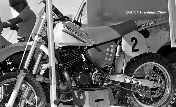 vous dites Suzuki ? désolé connais pas cette marque...