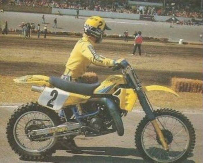vous dites Suzuki ? désolé connais pas cette marque...