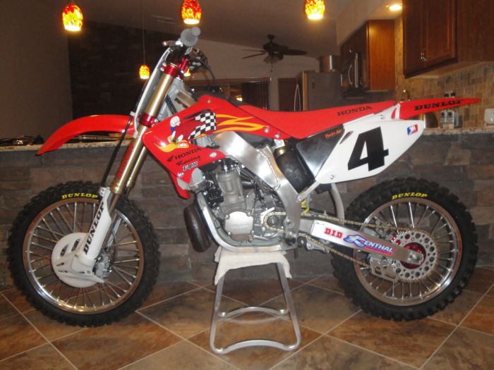 Honda CR