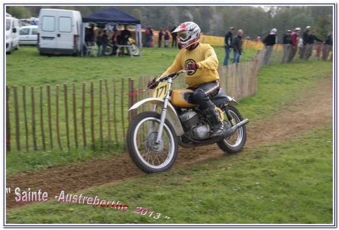 380 CZ 1971 comme neuve