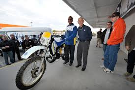 Husqvarna Husky HVA