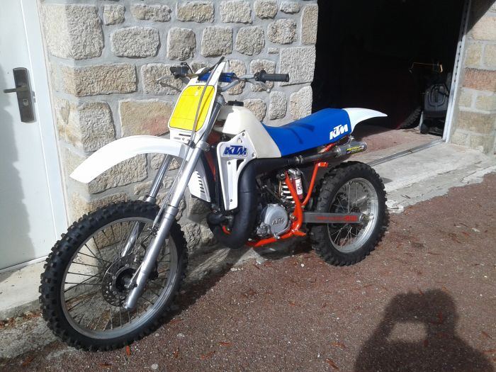 SALINDRES ROUSSON ACCUEILLE LES ANCIENNES