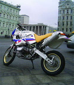 Les pilotes et les motos du Paris Dakar (le vrai!)