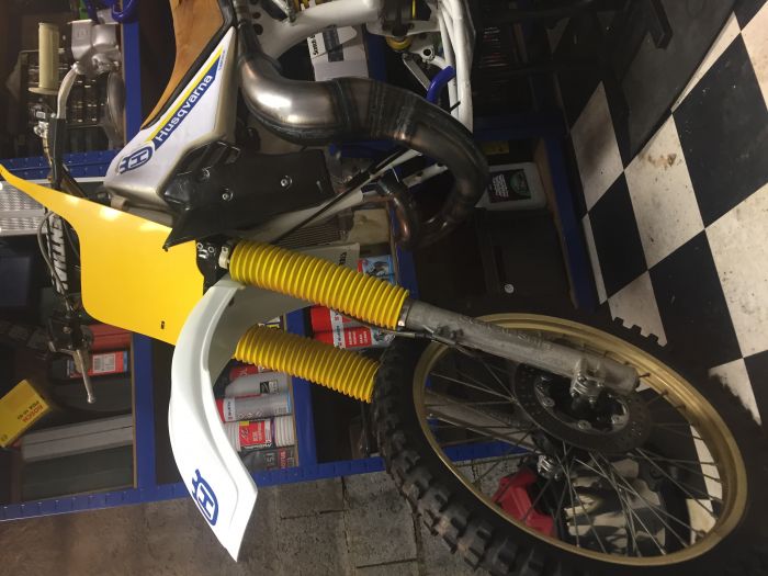 Remise en forme Husqvarna WR 400 1986