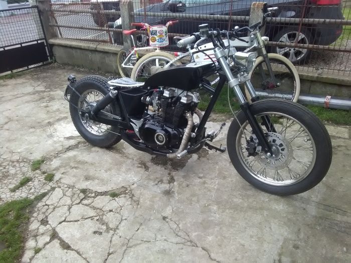 bobber, chopper, hot rod, vw... tout ce qui a des roues
