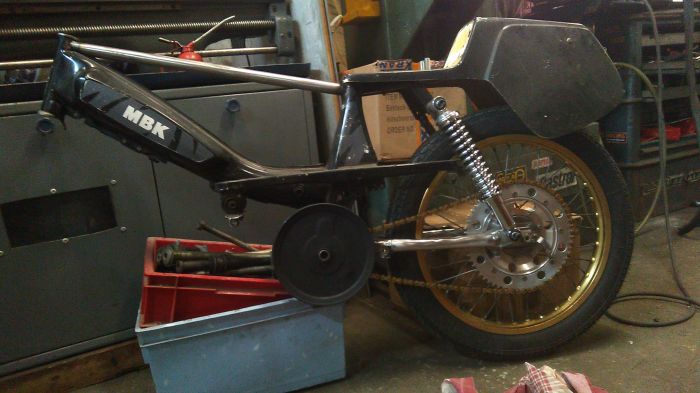 bobber, chopper, hot rod, vw... tout ce qui a des roues