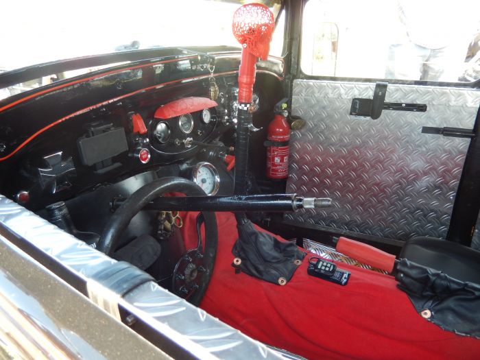 bobber, chopper, hot rod, vw... tout ce qui a des roues