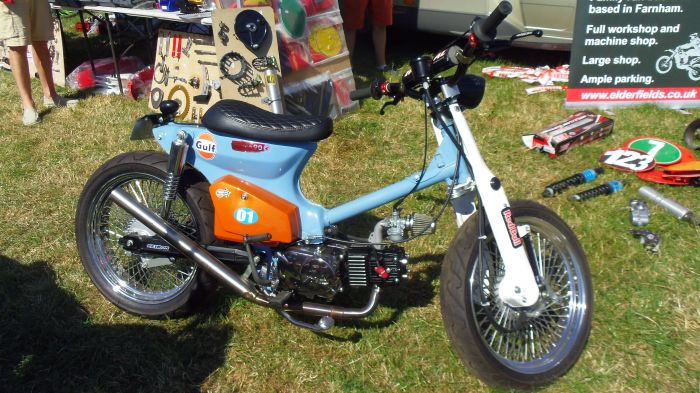 bobber, chopper, hot rod, vw... tout ce qui a des roues