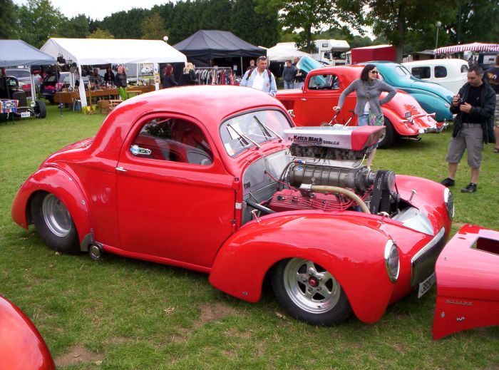 bobber, chopper, hot rod, vw... tout ce qui a des roues