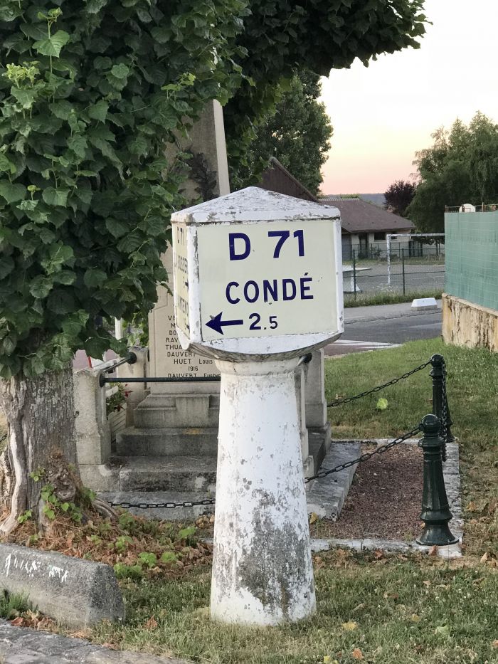AVANT...