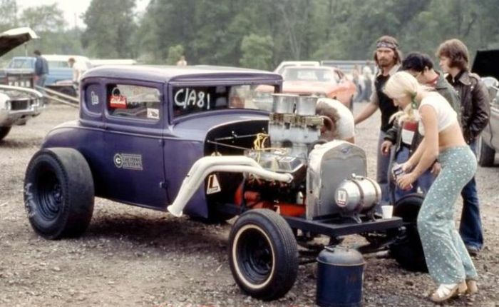 bobber, chopper, hot rod, vw... tout ce qui a des roues