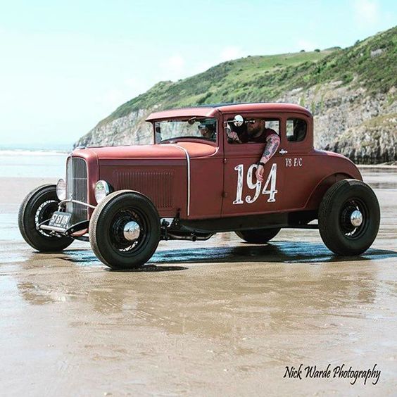 bobber, chopper, hot rod, vw... tout ce qui a des roues