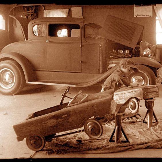 bobber, chopper, hot rod, vw... tout ce qui a des roues