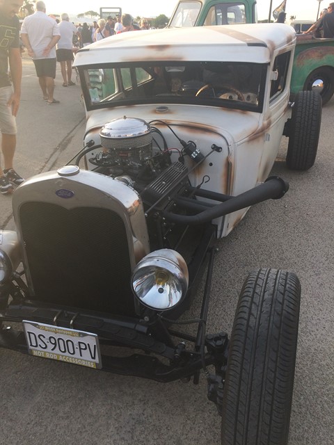 bobber, chopper, hot rod, vw... tout ce qui a des roues