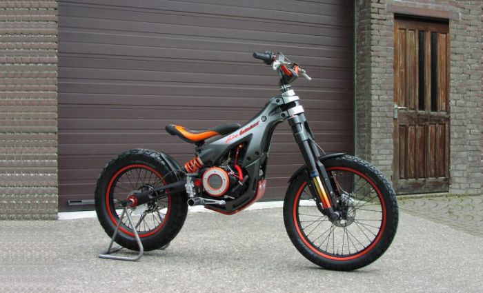 bobber, chopper, hot rod, vw... tout ce qui a des roues